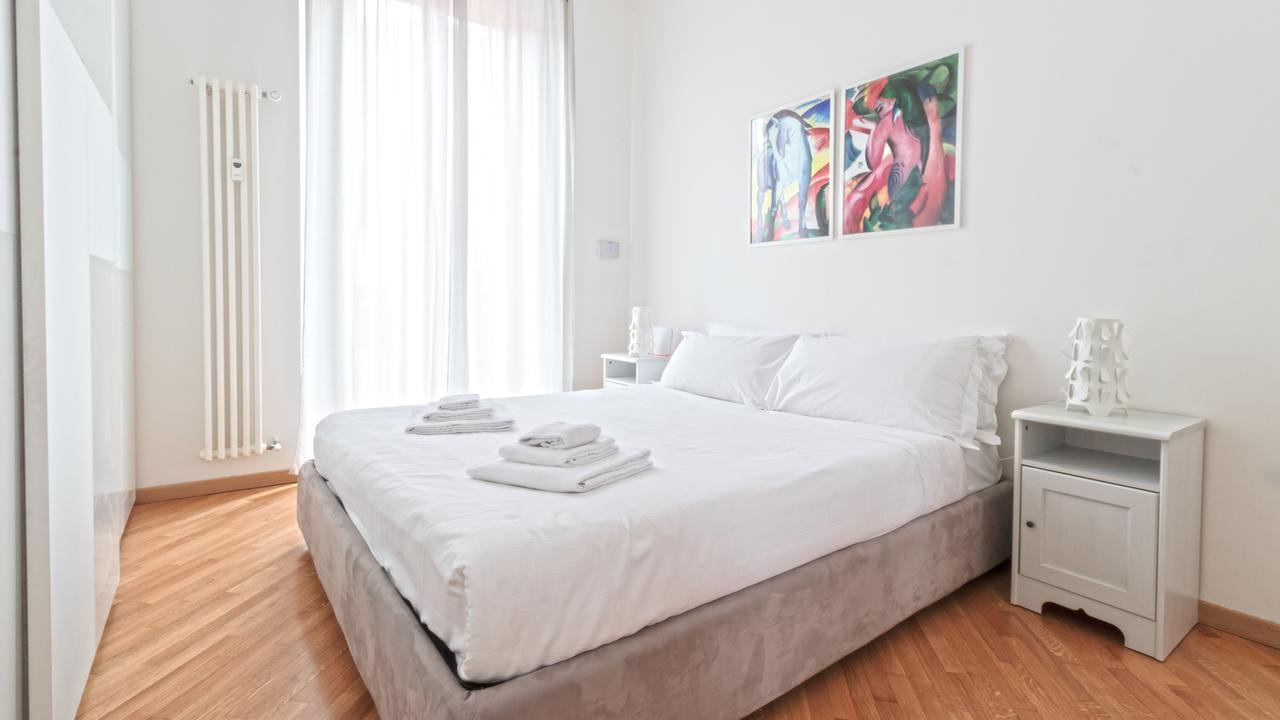 Italianway-Edolo 5 Appartement Milaan Buitenkant foto