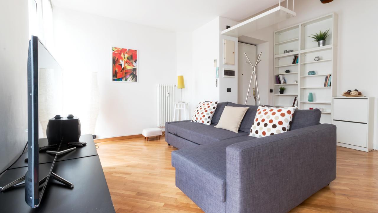 Italianway-Edolo 5 Appartement Milaan Buitenkant foto